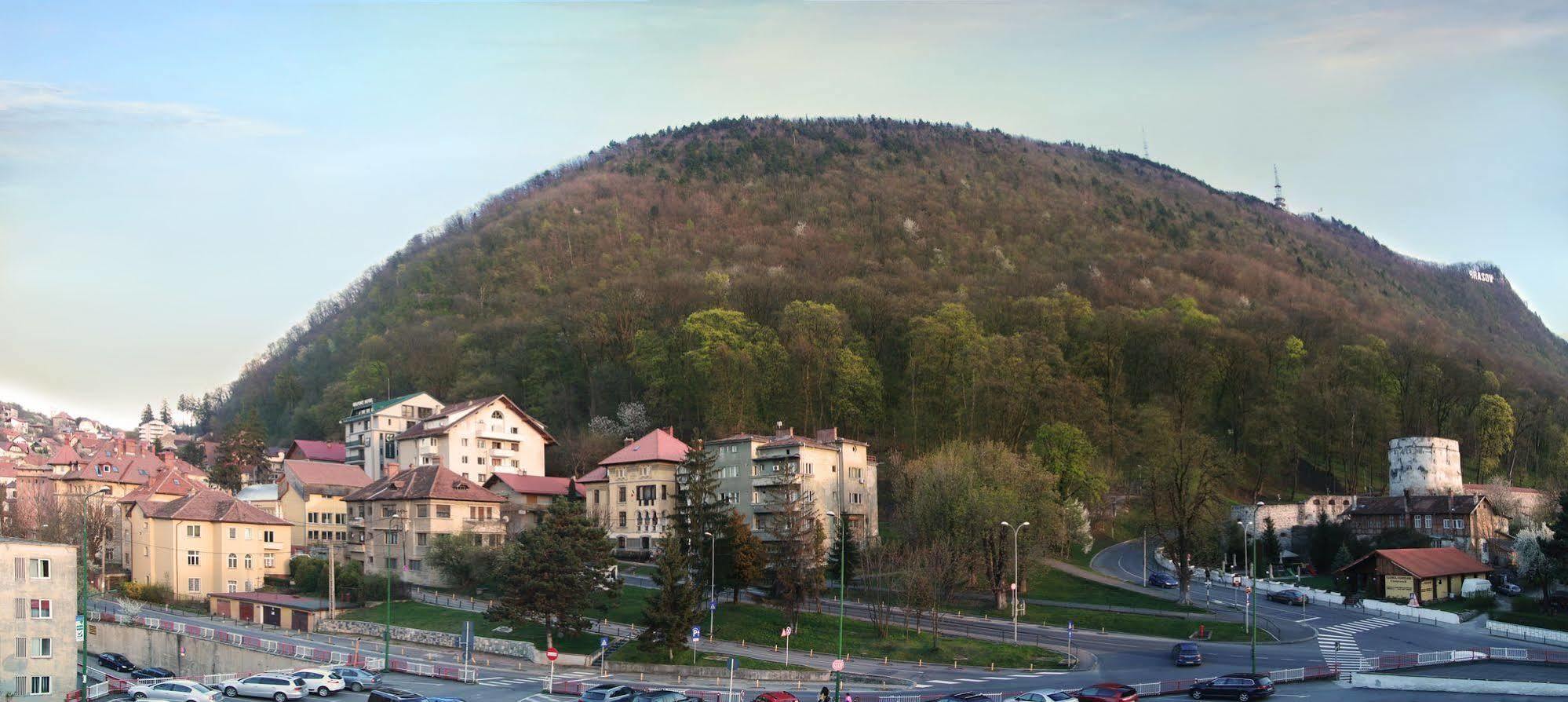 Belfort Hotel Braszów Zewnętrze zdjęcie